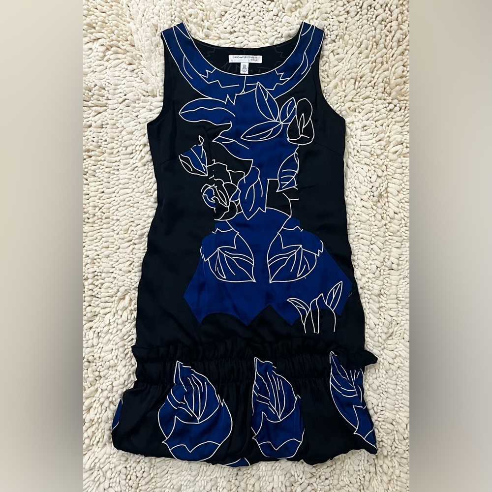 Diane Von Furstenberg dress Size 2